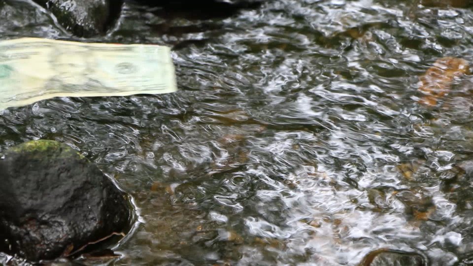 mgualtieri's tweet photo. #StreamingAnalytics all day, every day this week. Working on Forrester's #StreamingAnalytics Wave a functionality segment within #StreamingDataPlatforms Photo credit me: I actually floated a $20 bill down a stream in Lexington, MA to snap this photo. https://t.co/7iTzXAaVez