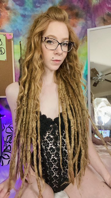 I&rsquo;m going 🖤Live🖤 on @chaturbate for my first ticket show! Come hangout hand get naughty with me! It&rsquo;s<a class="tags" href="/tag/chaturbate">@chaturbate</a><a href="/tag/mvsales"class="tags"><span>#mvsales</span></a>