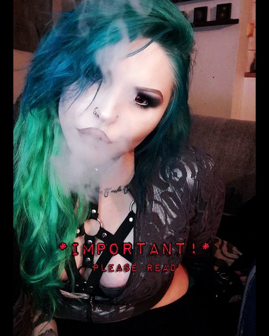 Unfortunately my smoking content days are coming to an end. After I move I'm not gonna be able to make<a href="/tag/smokingfetish"class="tags"><span>#smokingfetish</span></a>