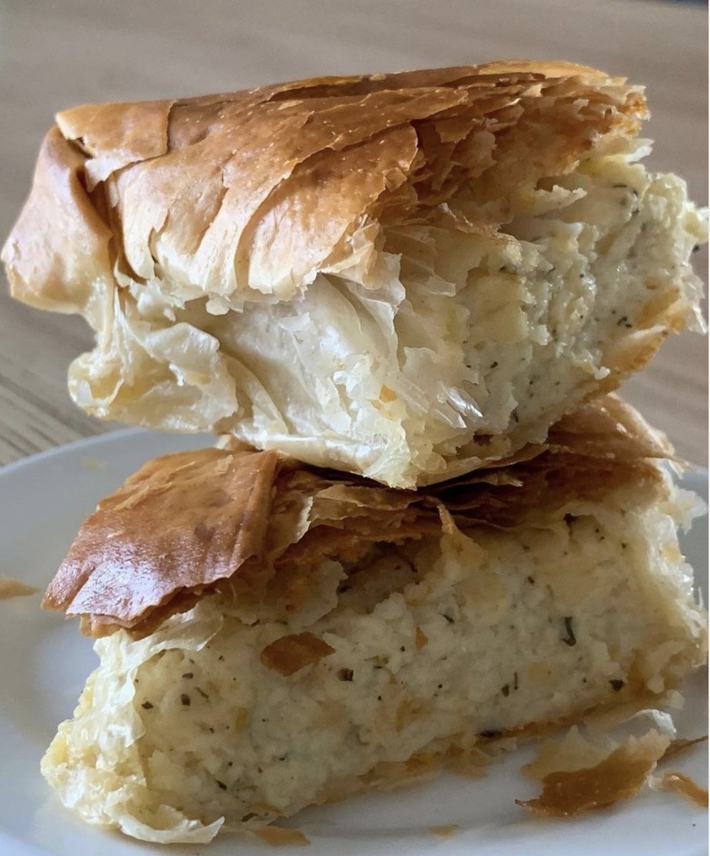 “The flakiest tiropita ever” — #foodpeoplepossibilities 💙🙌🏼 #PoseidonBakery #NYC #HellsKitchen