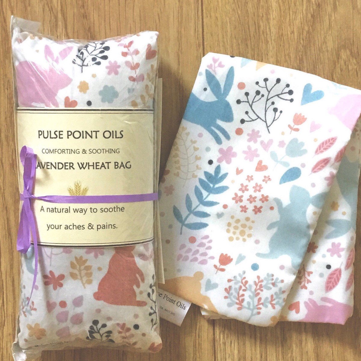 wheat_bags's tweet image. Easter Bunny lavender wheat bag. Rabbit heat pad comforter. Lovely get well soon gift, bedtime sleep aid etsy.me/3rgSJfK
#eastergifting #eastertreat #bunnygifts