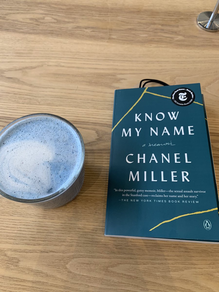 NongKhaiSon's tweet photo. @goodreads #KnowMyName #BeTheSwede #ReadForHumanity #WomensHistoryMonth
A couple nights ago my nocturnal senses kept me from sleep. This book was my muse. Finished reading at 3:30 AM. I was gripped by this memoir π https://t.co/ygcGwbJyB0