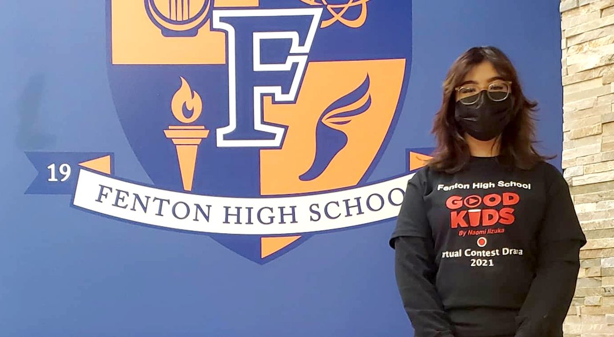 FentonHS's tweet photo. 𝘾𝙤𝙣𝙜𝙧𝙖𝙩𝙪𝙡𝙖𝙩𝙞𝙤𝙣𝙨 to Fenton’s cast of “Good Kids” for qualifying for the IHSA State Finals in Contest Drama, which occurs virtually this upcoming weekend.
⁣
Carolina Rosas, Joan Hitt, Christopher Kovich, &amp; Yarely Galeno were also named to the All Sectional Cast. https://t.co/yllq1ND4sv