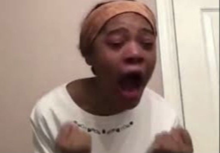 12 diye bi sınıf varda hani onlar da korona falan oluyor ona da bi el atsanız #KabinedenİptalBekliyoruz