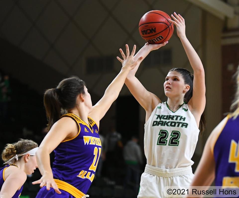 ZanderMegan's tweet photo. I want to thank Coach Mal and the rest of the coaching staff for giving me this opportunity to play at UND. With that being said, I will be entering the transfer portal. https://t.co/hZep91jfdW