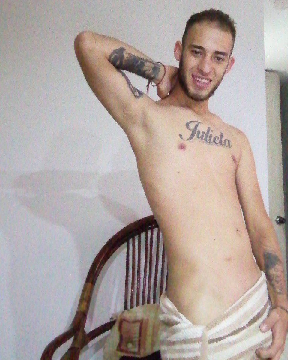 MussRick's tweet photo. #medellin #hot #freeporn #cammodel #livecam #medellinhot #medallo #sextwitter #sextwitteros #latin #latinos #latinman #hornyboy #morbo #morbomedellin Do not forget to be aware of my networks so you do not miss my shows. 🔥😈 https://t.co/P02LihKnkw