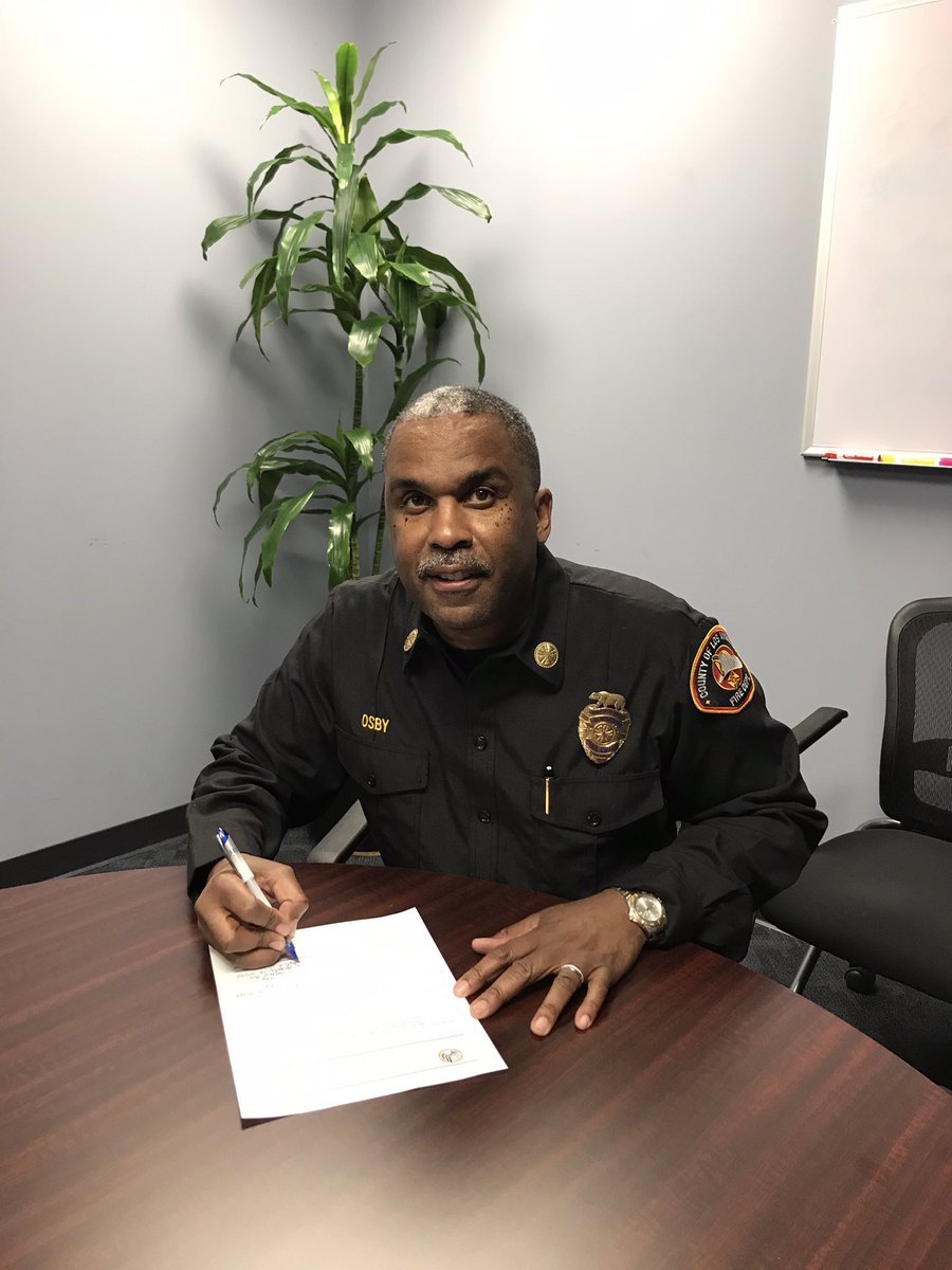 LACoFD/LA-RICS                  Frank Garrido tweet media