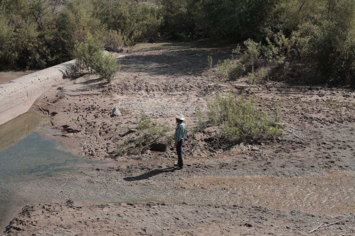 victoryus3's tweet photo. [FIL]📽️Des d'ahir #DiaMundialAigua fins el 28 de març teniu en obert el documental #AiguaTèrbola, en què relatem les conseqüències a la ciutat i al camp de la privatització de l'aigua a Mèxic i del negoci d'Agbar.
@ESFCatalunya @PODERlatam @Lafede_cat

💦https://t.co/tsNR9GCNhO💦 https://t.co/32lCCCwgNu