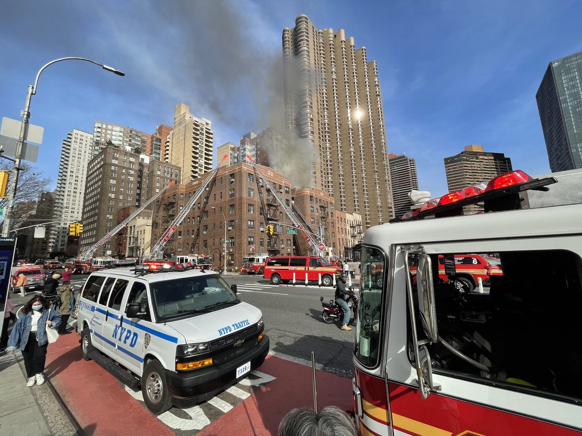 mattswider's tweet photo. There's a massive fire at 37th &amp; 2nd Ave in NYC right now. Seeing the @FDNY 👨‍🚒 do their thing gives you some time to reflect on what matters❤️ https://t.co/Xdl3HHBVvK