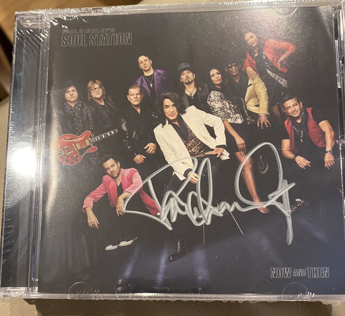 ***CONTEST***

Here’s your chance to win a SIGNED <a href="/PaulStanleyLive/">Paul Stanley</a> Soul Station CD!

The rules are simple.
1. Follow me on Twitter.
2. Like this post
3. Retweet this 
4. Tag Me
5.Add #rockwithmike 

Contest ends midnight, April 11. Share every day for more chances to win!!