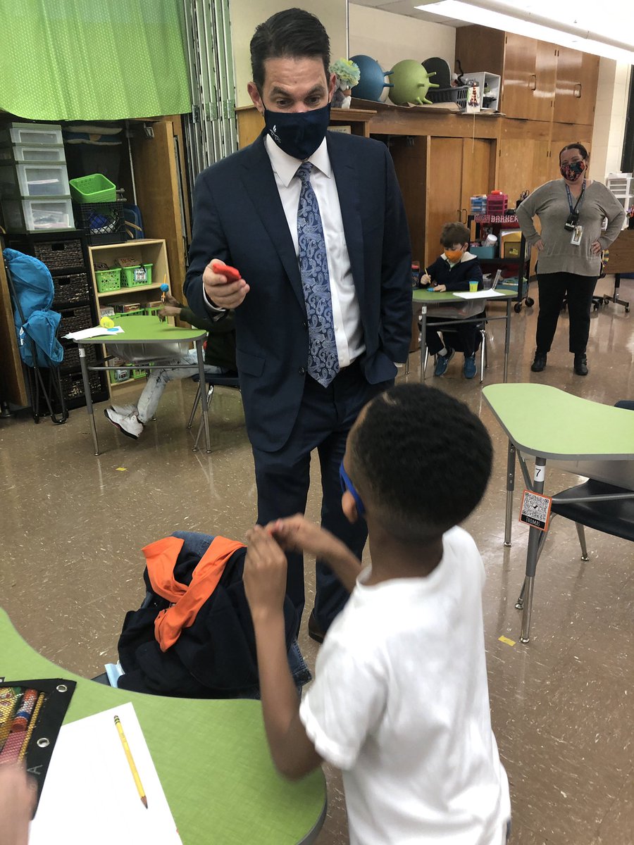 JCPSSuper's tweet image. It’s Eden’s birthday. Levi had me talking to his mom on his i Phone made of Playdoh and Brendan thanked “Mr. Superintendent” for letting him back in school. Great visits to @FieldElementary and @chenowethes today. Thanks! #JCPSReturn #WeAreJCPS
