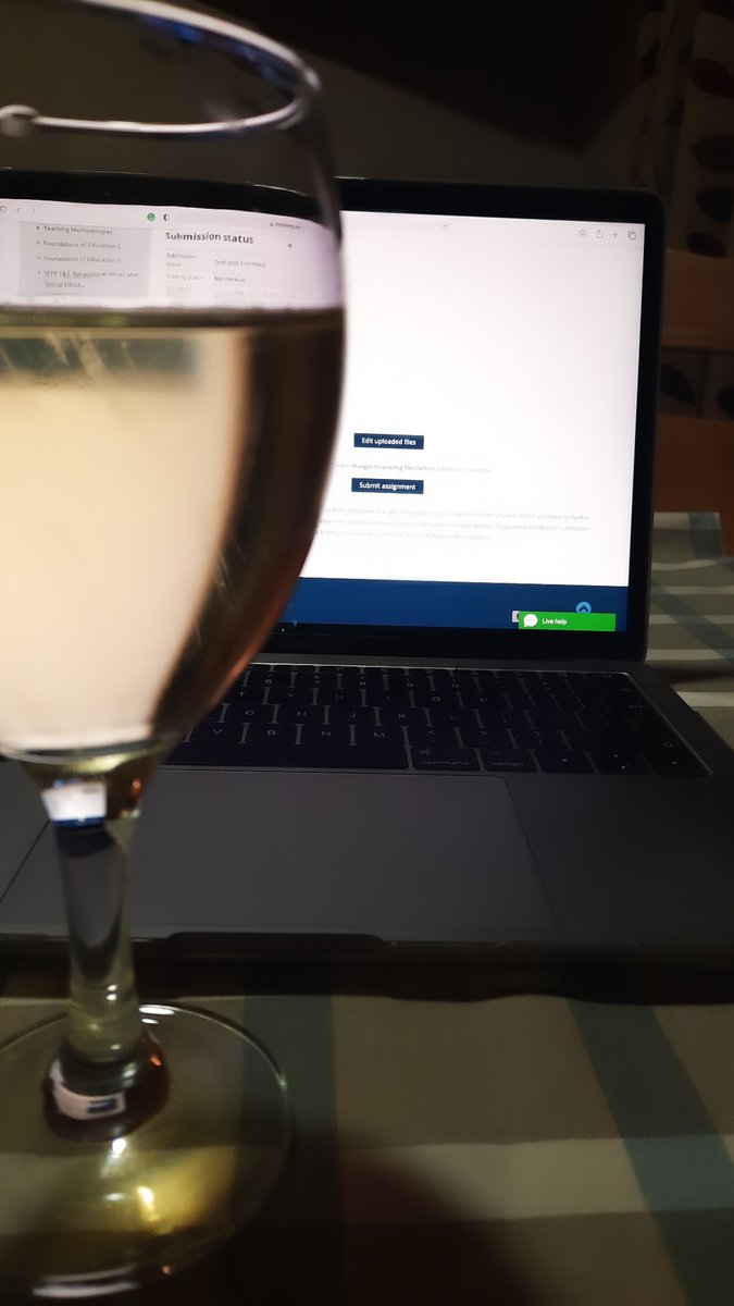 Louise_Goudie's tweet photo. I. Am. Free. π₯³
#byebyedissertation https://t.co/tp5tPqIOZQ