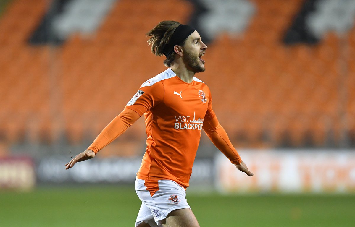 Our goal scoring left-back. That’s who <a href="/MrAncelotti/">Carlo Ancelotti</a> 👀

🍊 #UTMP