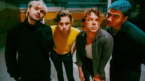 wastdcth's tweet image. CALM GAINED ALMOST 1MLN STREAMS IN THE PAST 24 HOURS. KEEP STREAMING #streamCALM