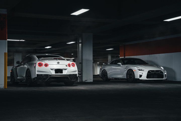 RoyaltyExotics's tweet photo. Seeing Double 

@nissan @royaltyexoticcars 

#royaltyexoticcars https://t.co/JBfqcMwMq6