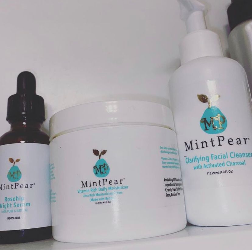 MintPearBeauty's tweet photo. #repost @sabina_siuta thank you for the featured post! 🥰 These 3 products are on our favorites list as well! 👏🏼⭐️
-
Don’t forget to tag MintPear in your product posts for a chance to be featured on our page! 🥳 https://t.co/odDGk5yoOG