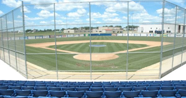 Carson_Possehl's tweet photo. Excited to announce my commitment to Clarke university to pursue my athletic and academic career. I’d like to give a big thanks to my mom and my coaches that have helped me get to the point I’m at today. 🦁🦁🦁 https://t.co/rj94lyaGCd