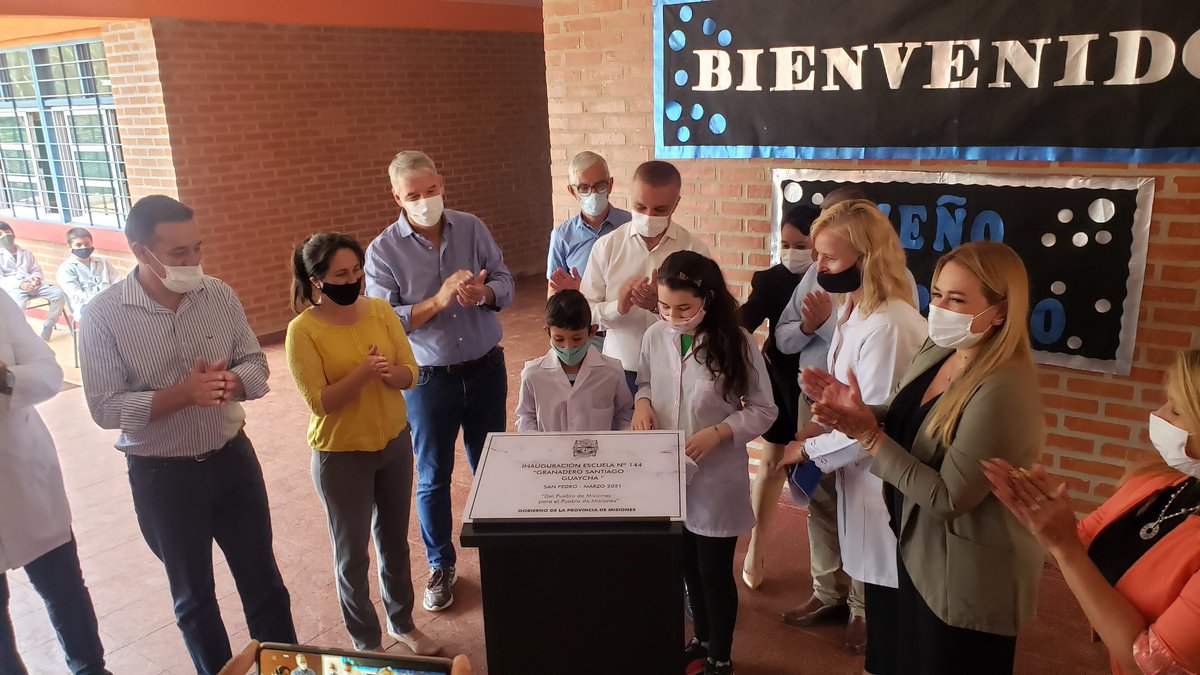 Laura_Noremberg's tweet photo. #Hoy Inauguración #Esc144 San Pedro Presencia dl Ministro @miguel_sedoff Junto al Vicegob @Arce_Carlos_ Presidente dl @CGEMisiones @jalbertogalarza demas Autoridad Educat Intendente Dip @SilviaRojasMnes Marta Bragañolo #VueltaAClases
@misioneseduca @linares_cielo @herrerayflia https://t.co/LQ83BALexK