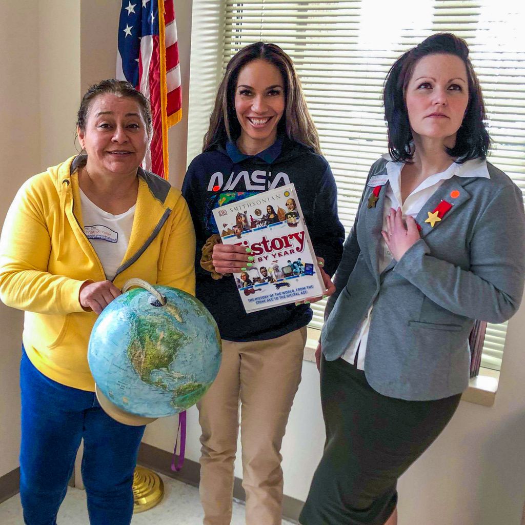 GuadSchool's tweet image. 👩‍🚀 #WomensHistoryMonth 👩‍🎤 We recognize the achievements of women in all aspects of life—science, community, government, literature, art, sports, &amp;amp; medicine!

#GuadalupeSchool #SLC #Utah #SaltLakeCity #UtahSchool #WomensHistory