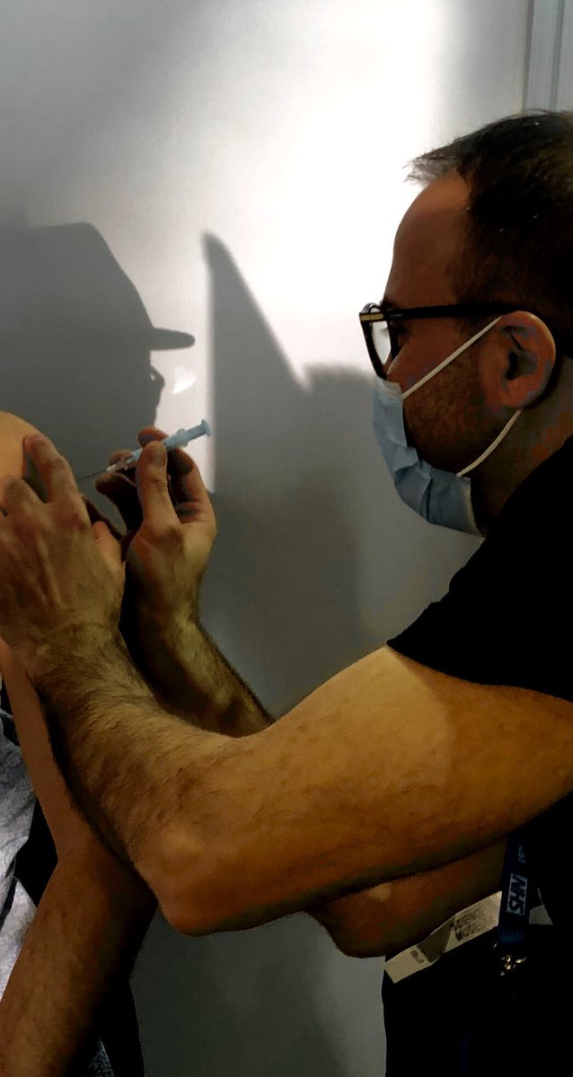 Marking one year of lockdown at the <a href="/sciencemuseum/">Science Museum</a> Immunising London, while People’s appreciation is beyond rewarding.

Proudly volunteering with <a href="/stjohnambulance/">St John Ambulance England</a> <a href="/RoyalVolService/">Royal Voluntary Service</a> <a href="/NHSVolResponder/">NHSVR</a> 

#DayOfReflection2021 #COVIDMemorialDay #lockdownanniversary 
#OneYearOn