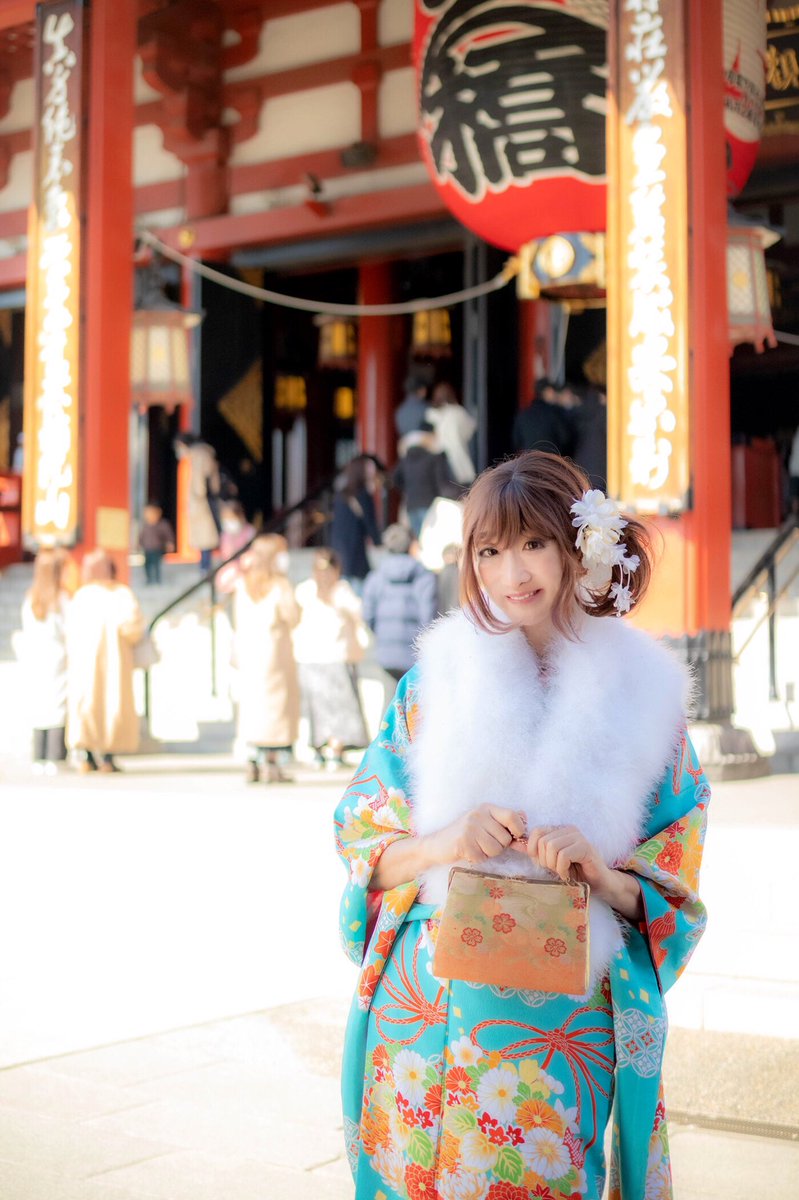 Twitter 上的 みはりん おはようございます 振袖着て浅草寺にお参りに 似合ってると嬉しいな メークと撮影はwithのけいこさん Makeover With 振袖女装 女装男子 女装モデル 女装さんと繋がりたい T Co Ygstkqz2sq Twitter