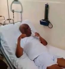 mimimefo's tweet photo. Are we seeing a clear manifestation of #doublestandards by the #Caneroon government? 

Journalist Thomas Awah Jr. has been in a critical condition for a while..  no clemency. As soon as it is Mendo Ze, he has been released. https://t.co/39mCxCZTCd