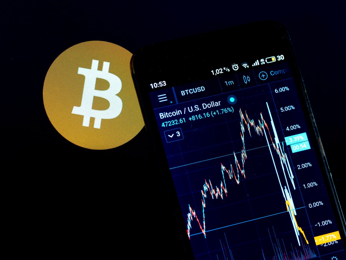 If you're more risk-tolerant, <a href="/MorganStanley/">Morgan Stanley</a> will allow you to access to three funds that enable ownership of #btc. buff.ly/2OM0ygh