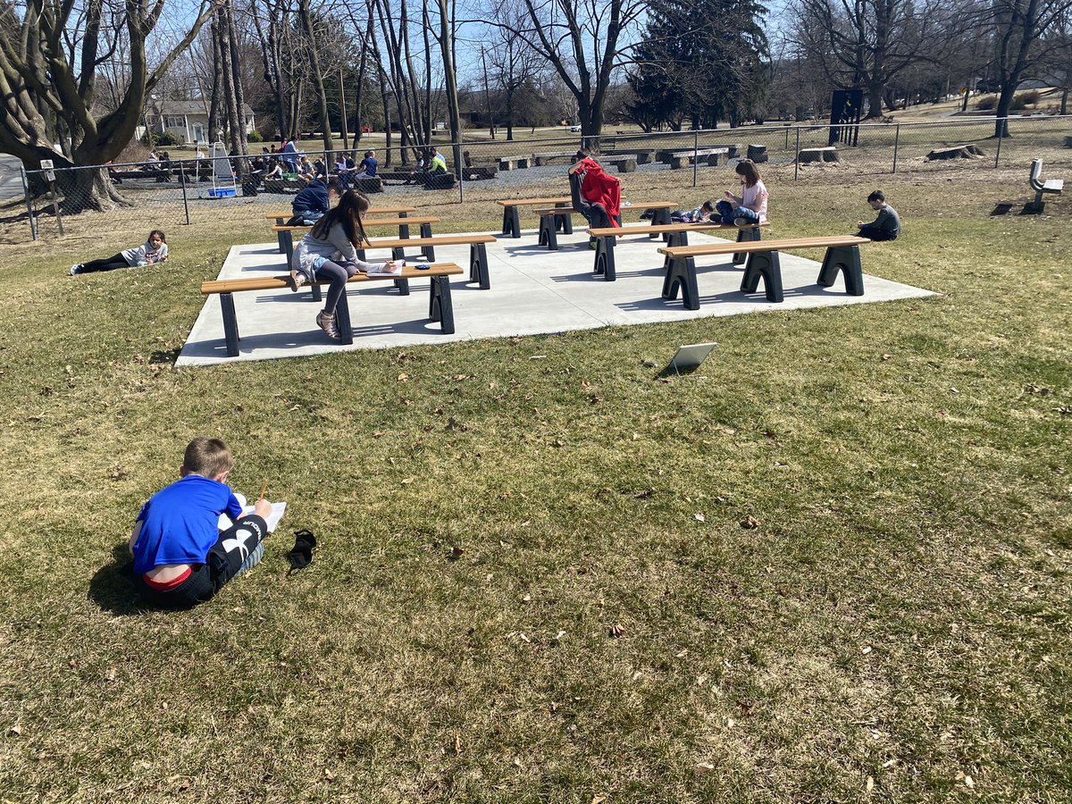 mscappa303's tweet photo. Haiku’s are poems about nature. There’s no better place to write about nature than outside! These poets wrote beautiful haikus today under the sun! #parkavepride https://t.co/XjfUlJjcjR