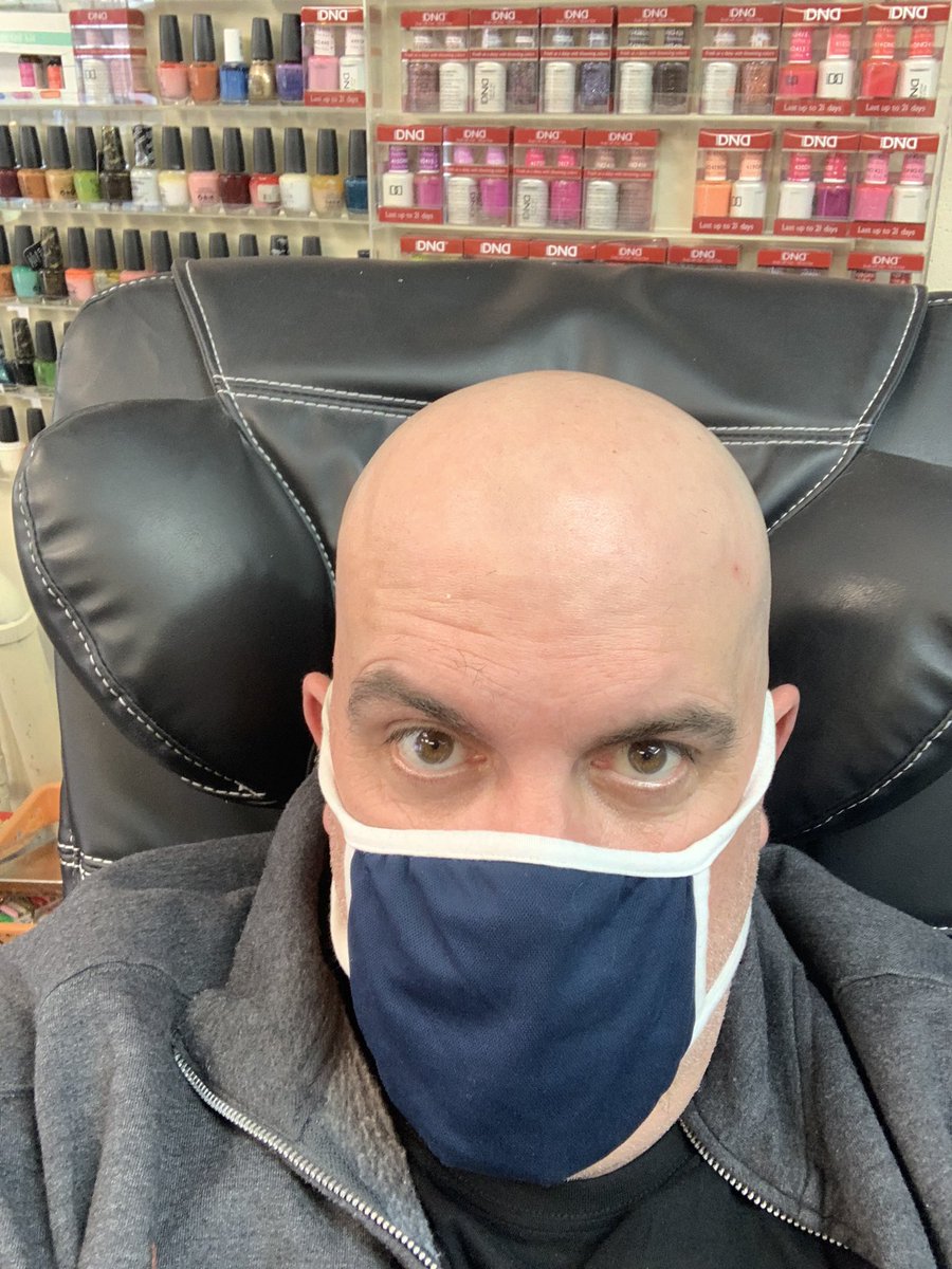 Crazyscotch15's tweet photo. Feeling great after a hot shave and a pedi!  #ticklish #likegratingcheese https://t.co/8v4UNe0HJu