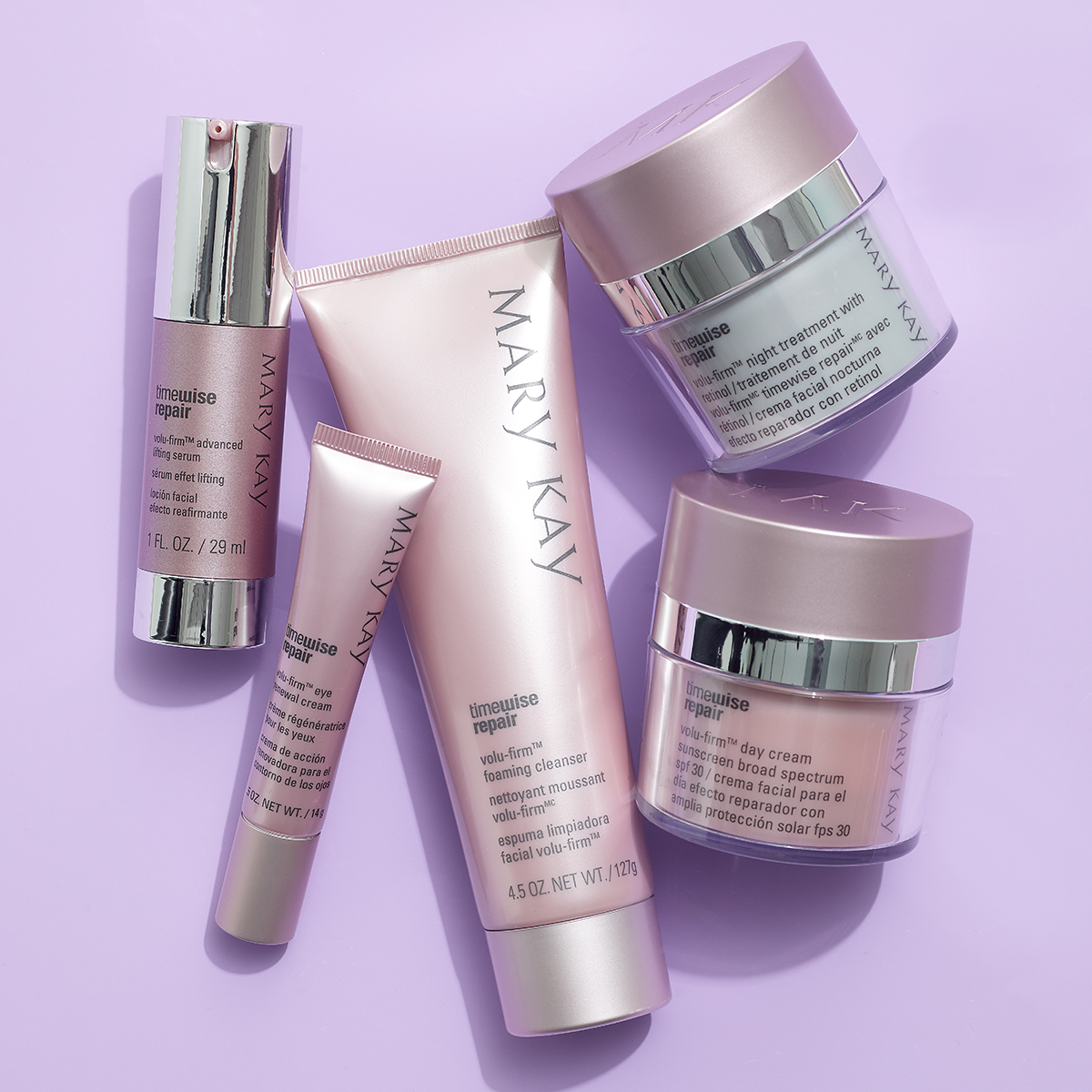 MaryKay's tweet photo. Retweet if you’re using our TimeWise Repair Volu-Firm Set today! 🙋 https://t.co/x4qyrNPPGr https://t.co/0HYccKW0Pt