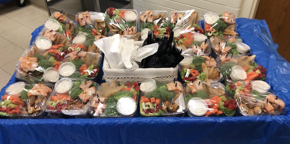 ParkerFarmsES's tweet photo. Hats Off to WPS Food Service for an incredibly tasty and beautifully wrapped up HEALTHY SNACK to fuel our Staff for their last Family Conference for the ‘20-‘21 SY! Vegetables 🍅 🥦🧀🌶 #eatrealfood #feelrealgood #workinghardforourSs @SalMenzo @WallingfordPS https://t.co/AJx7f8vDkS
