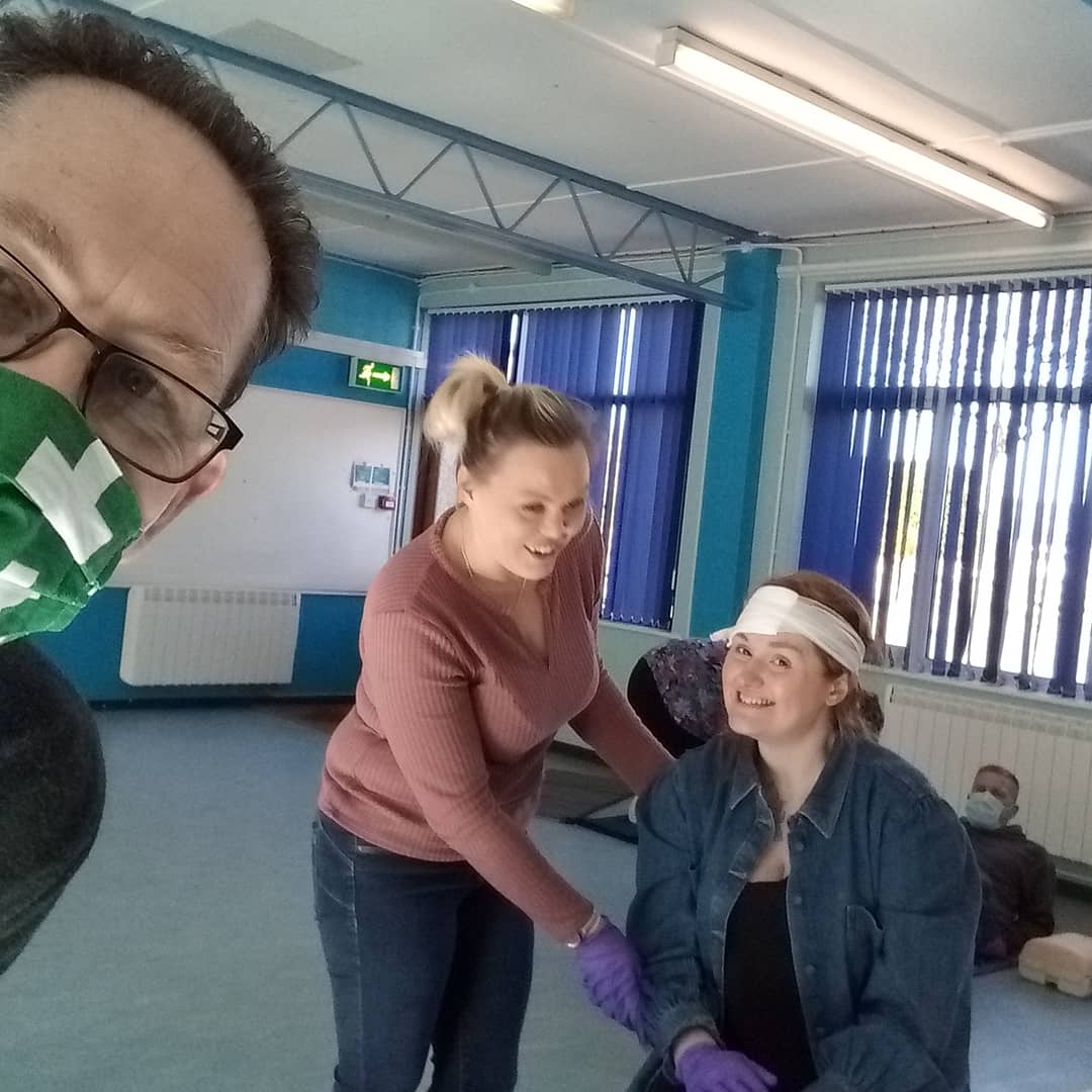 nick_first2aid's tweet photo. A weekend of Paediatric First Aid training ๐คโก๐ถ๐ง๐ฑโโ๏ธ in Mid Wales #community #training that #SavesLivesโค๏ธ
#First2Aid ๐ช https://t.co/F8wS9jEkZg