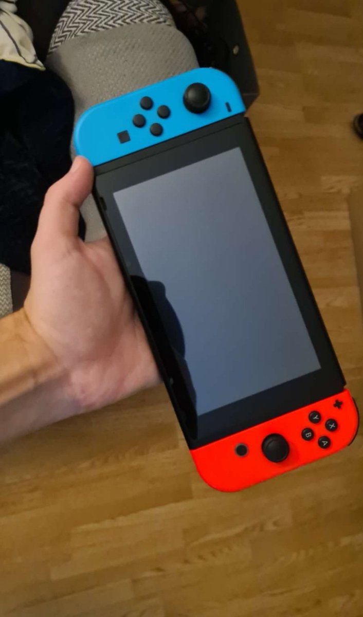 idkwid94's tweet photo. @PolarSaurusRex I was one of the weirdos that platinumed crash a few weeks after release, now I want to fall further into N.Sanity and do it all again on the Switch😈 https://t.co/NS6yiUIcxC