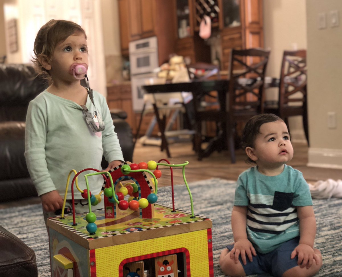 JJ_Schafer's tweet photo. Looks like “Mother Goose Club” just got real. 😱

#playdate https://t.co/kSyQEmv37i