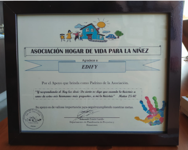 edify_software's tweet photo. Hoy recibimos este reconocimiento con mucha gratitud. Para Edify es muy importante contribuir para que niños y niñas en riesgo social tengan mejores oportunidades. Gracias a todos los que han hecho esto posible. https://t.co/rLYaCo29iw
