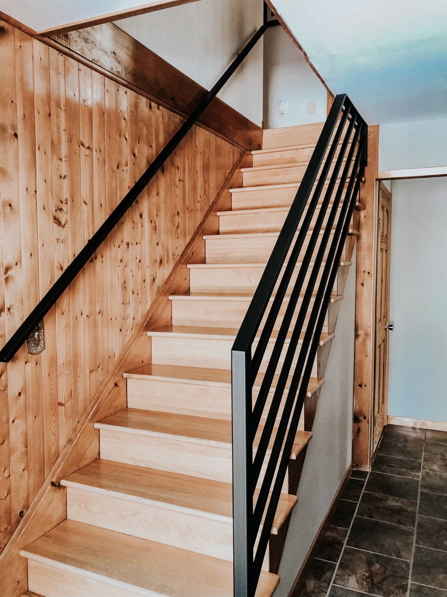 FuseFabricatio1's tweet photo. Where there was no existing railing in place, these homeowners wanted to add something practical, that meets building codes, and pleasing to the eye before this home hits the market.
#builttofit #NBmade #craftsmanship #detailsmatter #metalrailings #stairrenovation #entrancedesign https://t.co/QiVjr27GaW