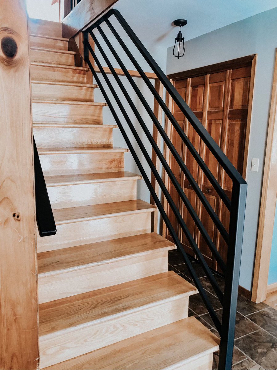 FuseFabricatio1's tweet photo. Where there was no existing railing in place, these homeowners wanted to add something practical, that meets building codes, and pleasing to the eye before this home hits the market.
#builttofit #NBmade #craftsmanship #detailsmatter #metalrailings #stairrenovation #entrancedesign https://t.co/QiVjr27GaW
