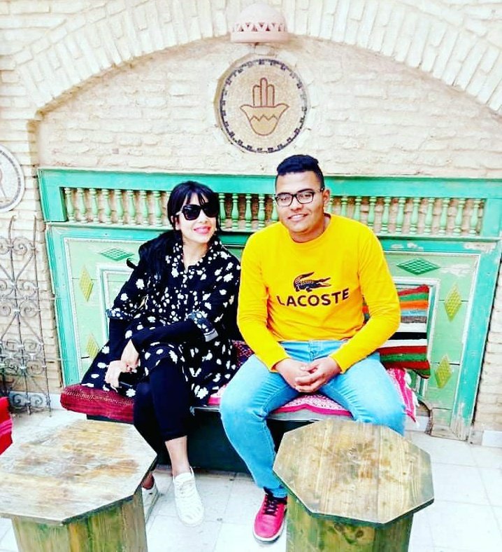 AdilaIndila's tweet photo. #indila  avec ses fans tunisiens @Indila @Skalpovich @KarimDeneyer  🇹🇳🇹🇳❤❤❤❤ https://t.co/cLc9hciKJ4