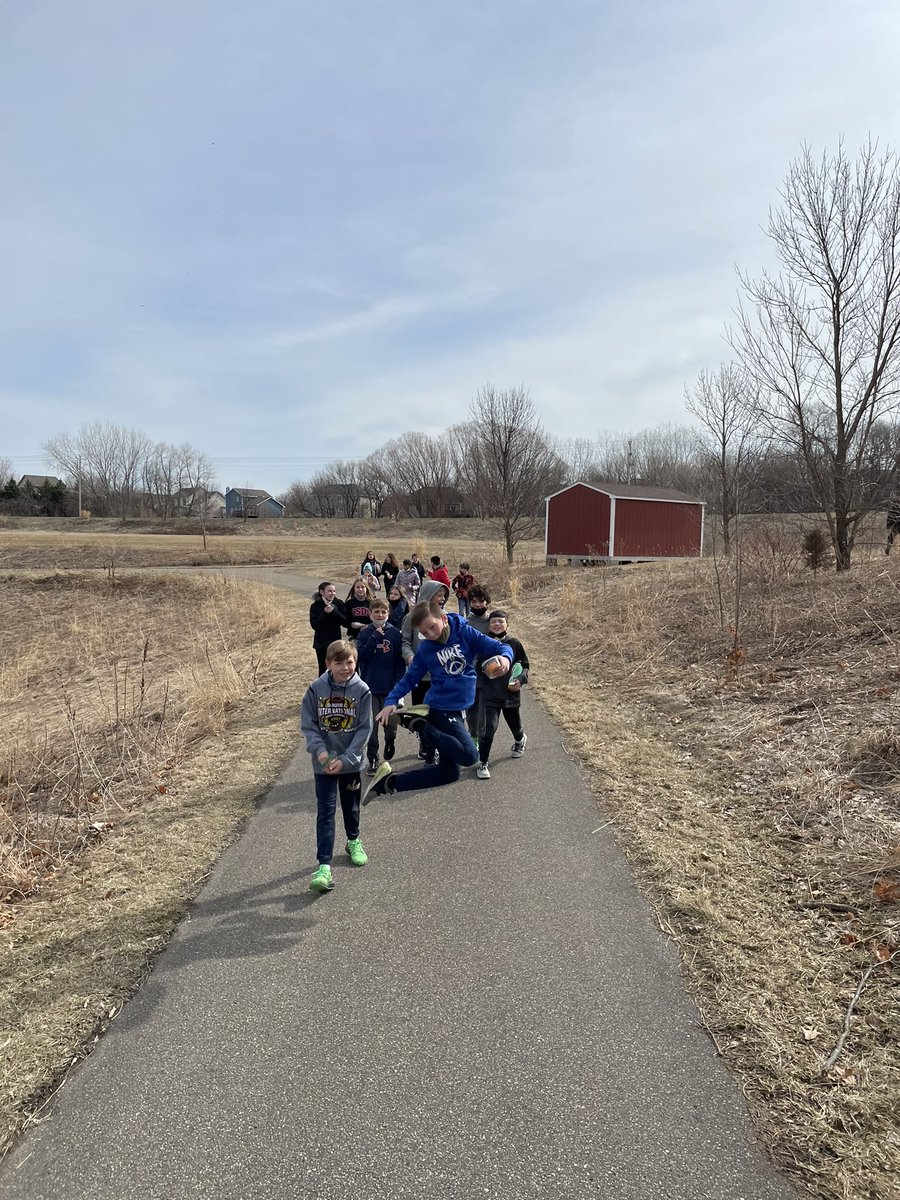 hintzePLS's tweet photo. Haven’t posted our learning adventures in a bit, but here’s my happy class as we take a walk for our snack break! ❣️ https://t.co/gl2VWETToz