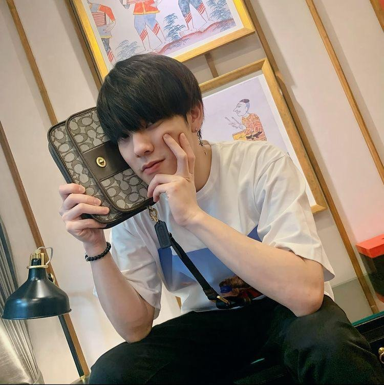 copterpanuwat's tweet photo. ⠀⠀­­⠀⠀
⠀⠀­­⠀⠀⠀⠀­­⠀⠀𝗖𝖴𝗧𝖤 𝗦𝖴𝗡𝖣𝖠𝗬
⠀⠀­­⠀⠀⠀⠀­­⠀  honeꭚ pıe ─  ، ₊🍯
⠀⠀­­⠀⠀ https://t.co/VEjjQ0olNd
