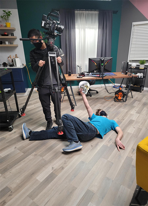 LinusTech's tweet photo. 𝖙𝖔 𝖙𝖊𝖈𝖍, 𝖔𝖗 𝖓𝖔𝖙 𝖙𝖔 𝖙𝖊𝖈𝖍, 𝖙𝖍𝖆𝖙 𝖎𝖘 𝖙𝖍𝖊 𝖖𝖚𝖊𝖘𝖙𝖎𝖔𝖓 https://t.co/shYyHetAX2