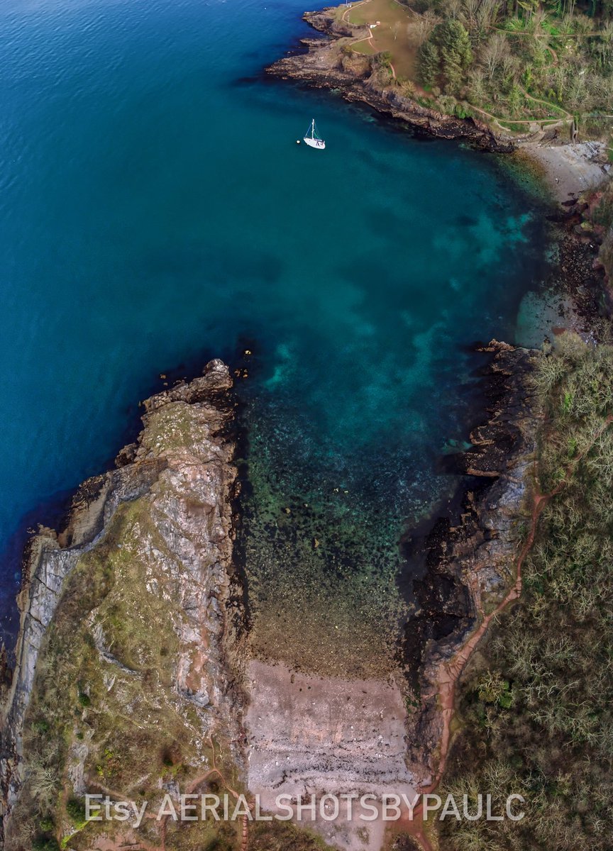 AerialCousins's tweet photo. Churston and fishcombe cove in the sun yesterday โ๏ธ
#devon #brixham #beach #wearesouthdevon #bringonsummer #bluewaters #englishriviera #memories #devonlive #staycation #bbcdevon #hometown https://t.co/aDiLcOtobp