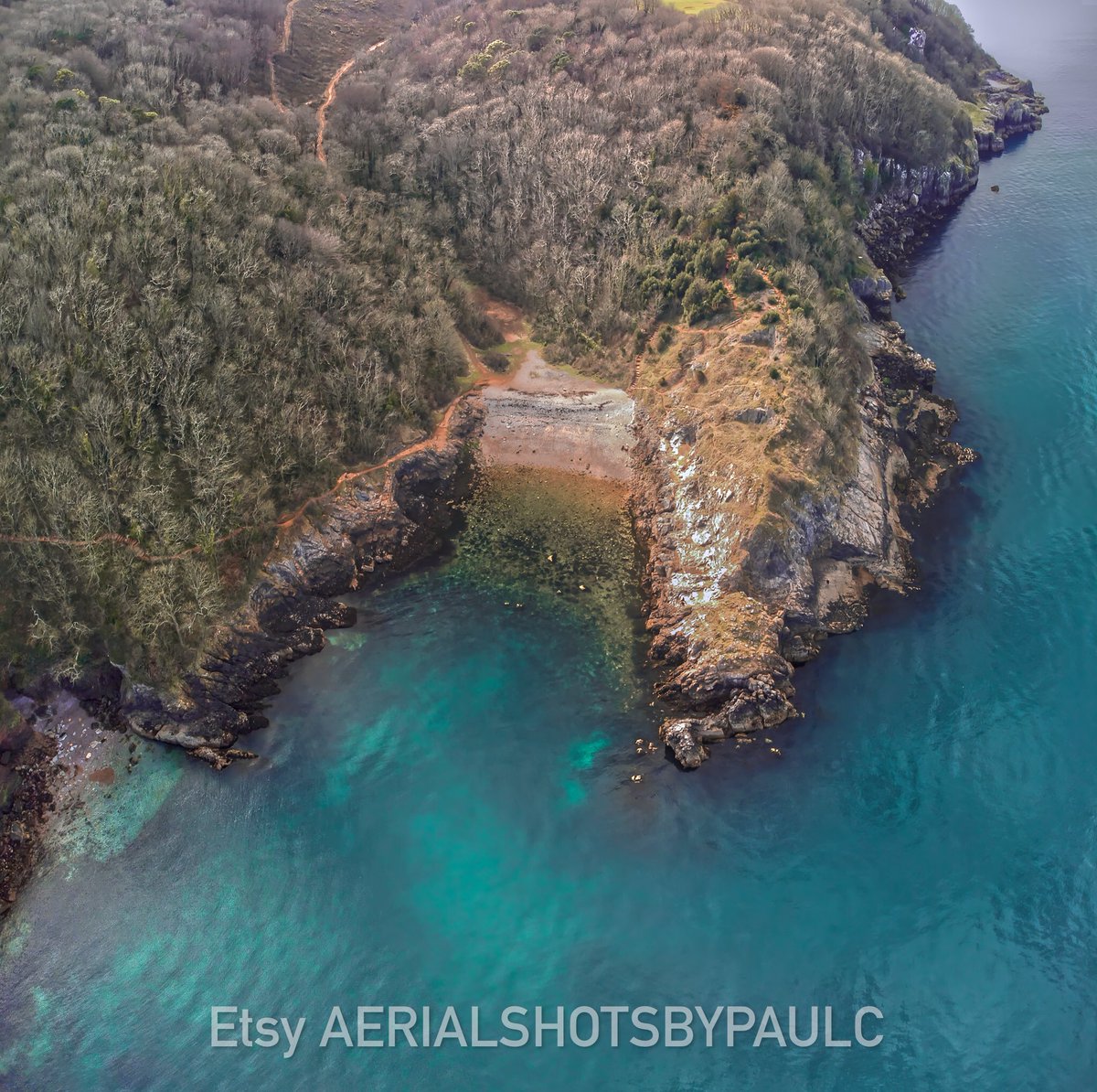 AerialCousins's tweet photo. Churston and fishcombe cove in the sun yesterday โ๏ธ
#devon #brixham #beach #wearesouthdevon #bringonsummer #bluewaters #englishriviera #memories #devonlive #staycation #bbcdevon #hometown https://t.co/aDiLcOtobp