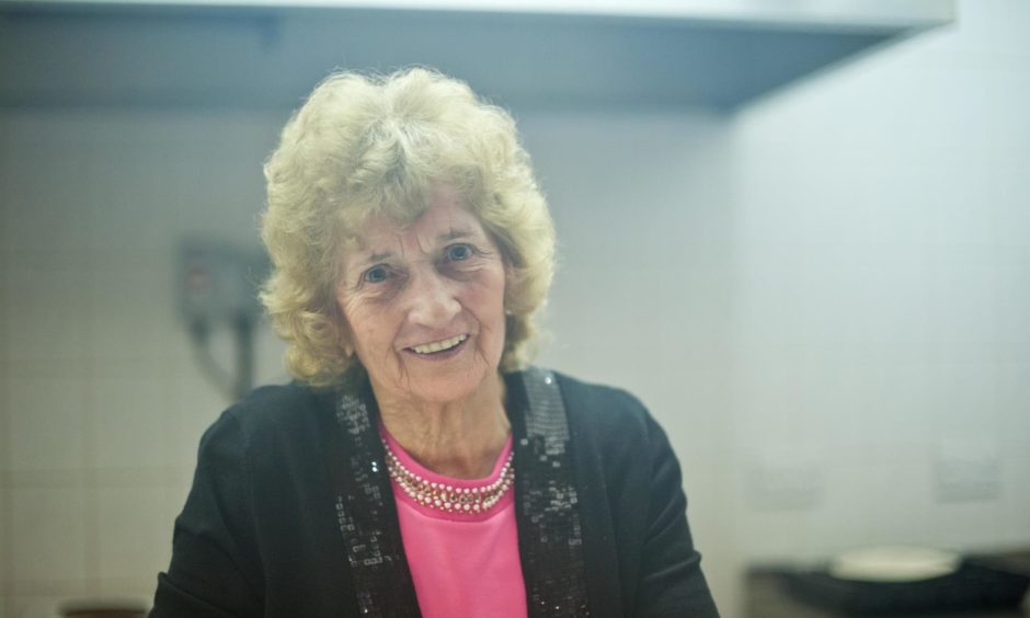 Brora Rangers manager Steven Mackay dedicates stunning Hearts victory to late club stalwart Sheena Manson dlvr.it/RwDxXR