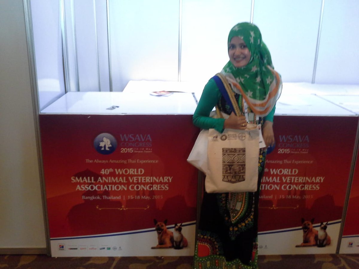 fatimahdrh's tweet photo. Throwback.. when i was attending WSAVA 2015. Bangkok, Thailand @VetsWSAVA #WSAVAanywhere #wsavapoland https://t.co/tAmWkNBEsW