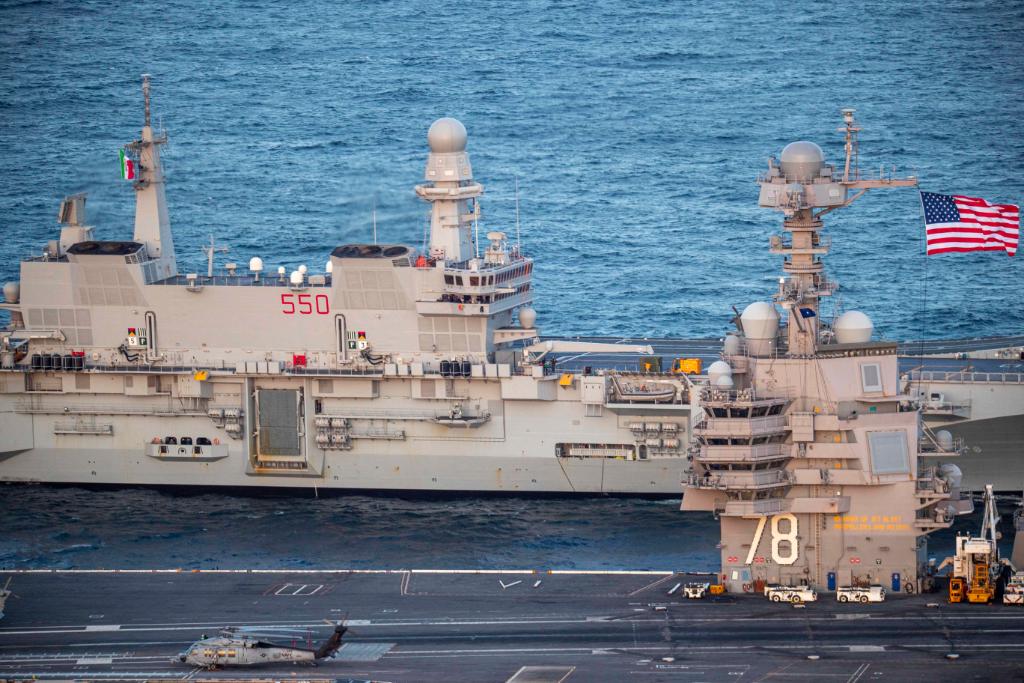 USNavy's tweet photo. @USNavy photos of the day: #USSGeraldRFord @ItalianNavy #ITSCavour transit Atlantic Ocean, #USNSJohnEricsson #UNREP @jmsdf_pao_eng #JSIse, #CTF56 and Bahrain coast guard patrol @US5thFleet and LCAC embarks #USSPortland @US7thFleet ⬇️ info &amp; download ⬇️: https://t.co/YlZaZWtWNv https://t.co/g35HeF7lTl