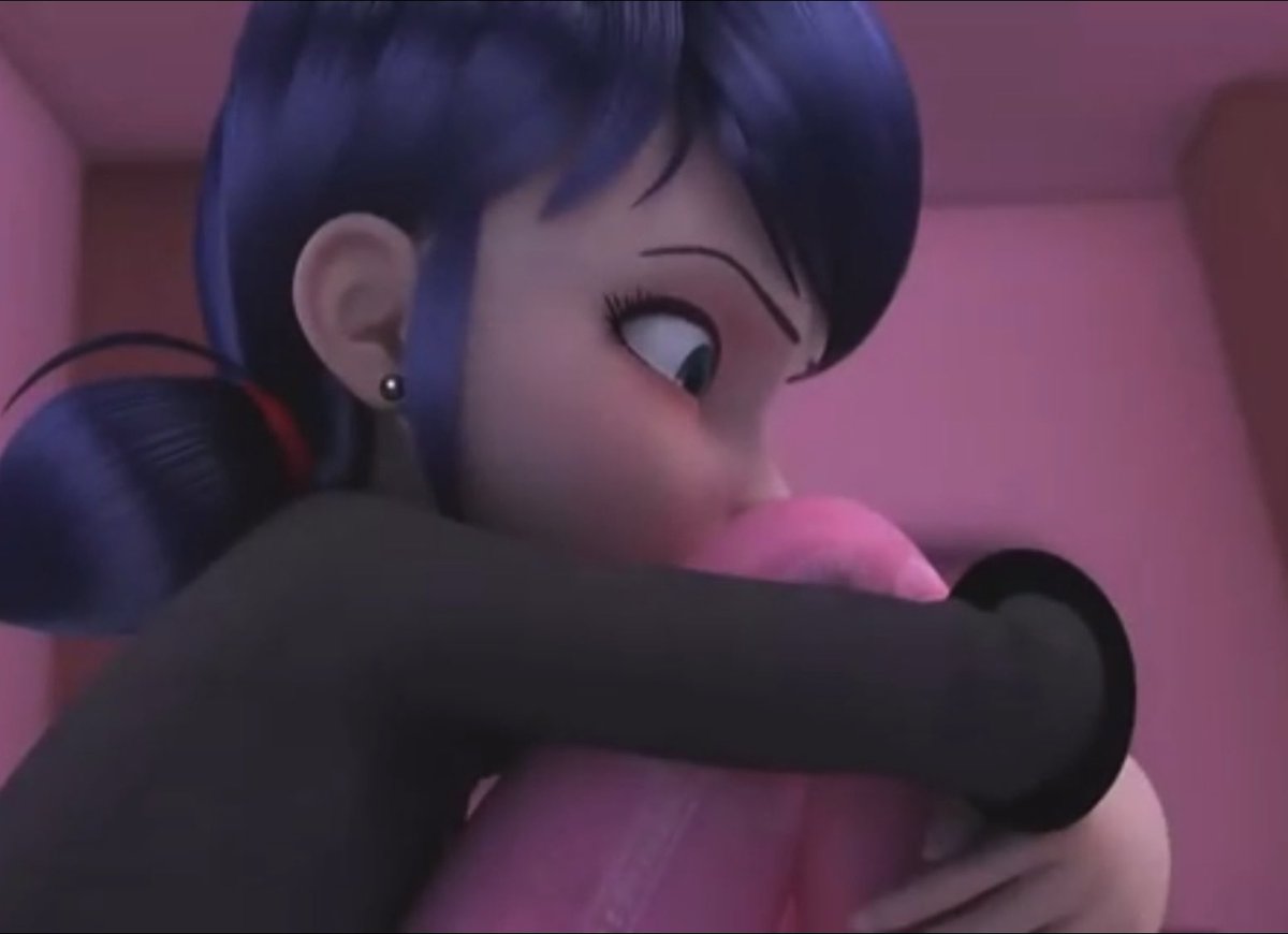 chatnettes's tweet photo. WARNING SPOILERS! 

marinette in the new trailer for s4: “my life as marinette is too complicated, i should be ladybug all the time! tikki spots on!” https://t.co/t3yDgPYXZG