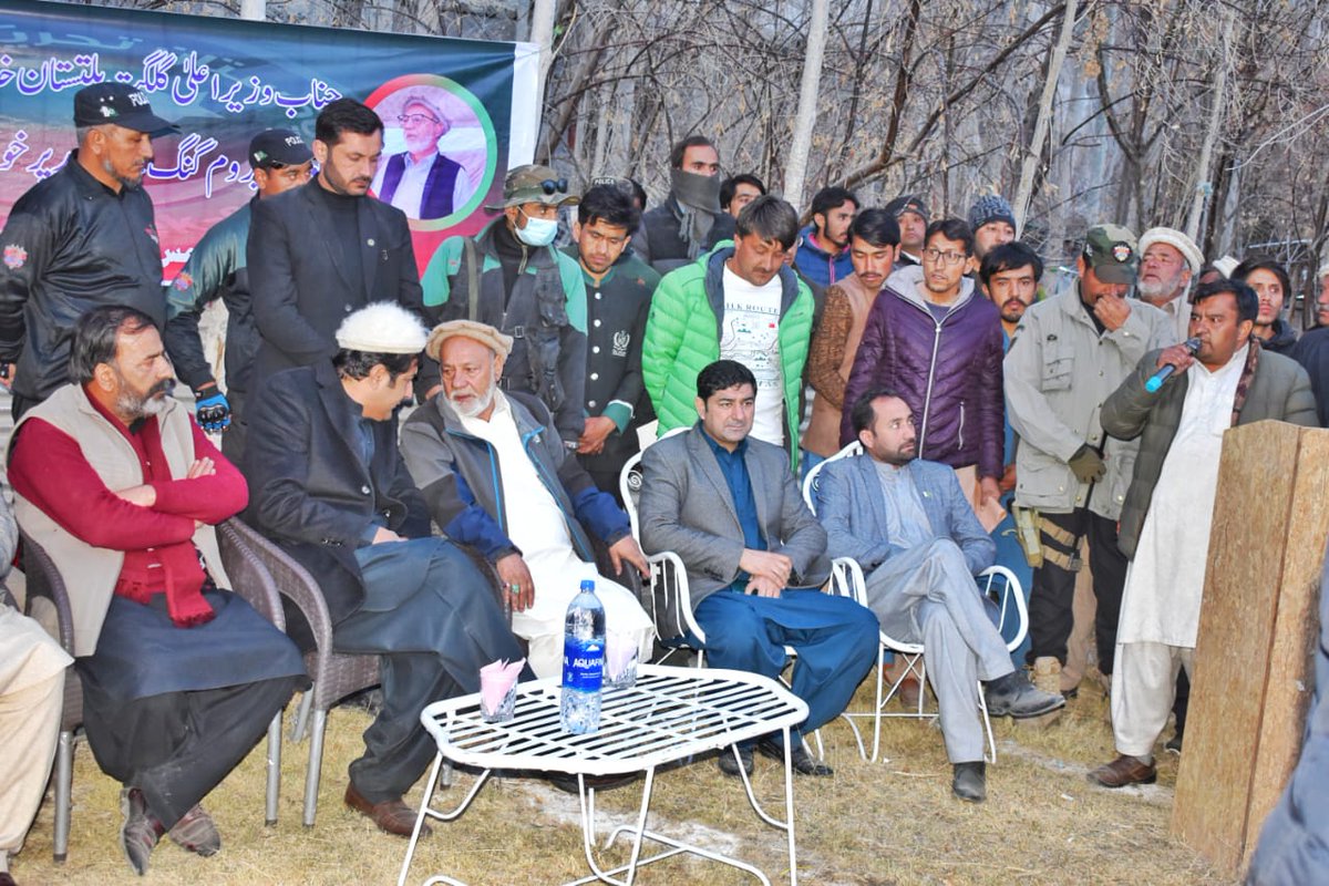 BaltistanFund's tweet photo. 📣[es] Visita del Primer ministro de Gilgit-Baltistan al Valle de Hushé y Masherbrum
📣[en] The Chief Minister of Gilgit-Baltistan visits Masharbrum and Hushé Valley
📣[eus] Gilgit-Baltistaneko lehen ministroaren bisitaldia Hushe Ibarrera eta Masharbrumera
https://t.co/XtV9ZDU048 https://t.co/KCNg2CLBbi