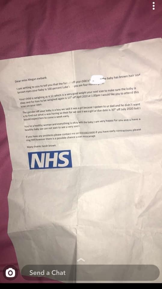 I am actually crying at this girl trying to fake her pregnancy online, look at that NHS letter 😭😭😭😭
