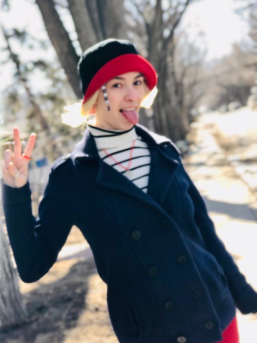 I had to share the whole outfit from the other day!  #fashion https://t.co/0p5ZYQ4szD<a href="/tag/fashion"class="tags"><span>#fashion</span></a>